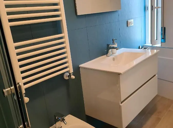 The 6th Floor 4*